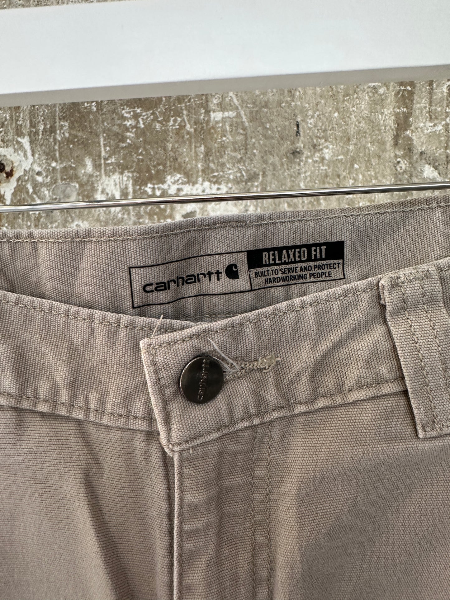 Light grey Carhartt shorts