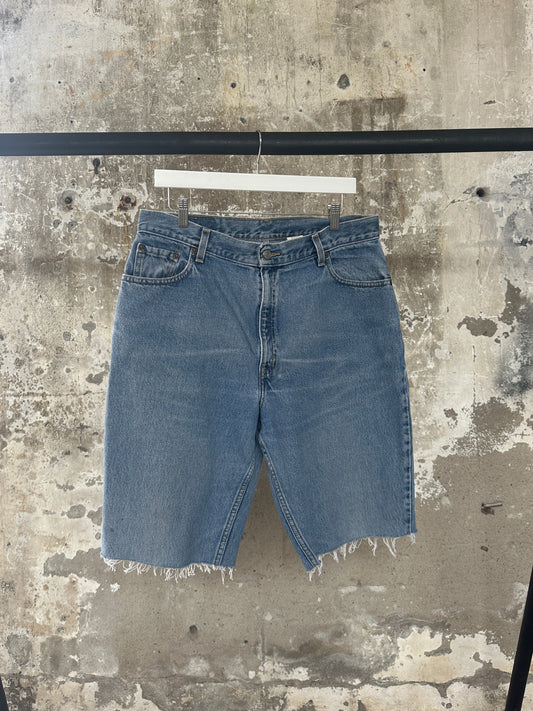 Levi's shorts 550